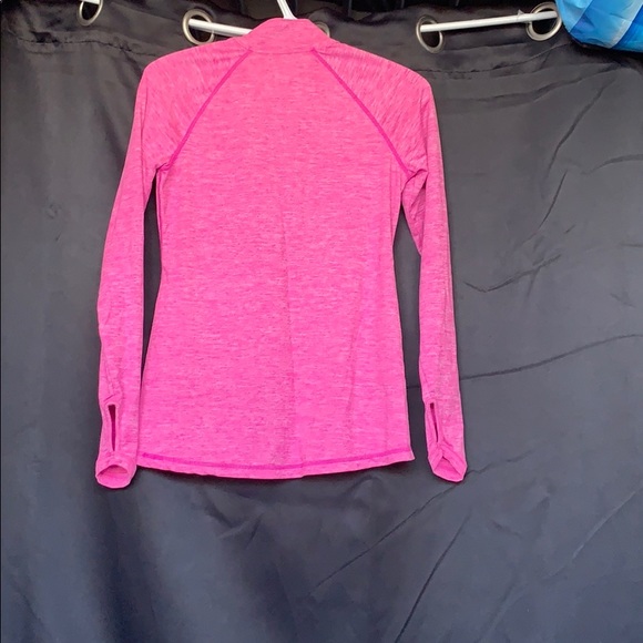 Pink active wear - Picture 2 of 3